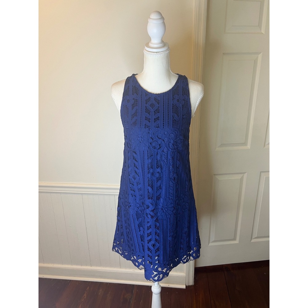 Speechless Royal Blue Floral Lace Sleeveless Shift Dress Scalloped Hem Size Jr.L